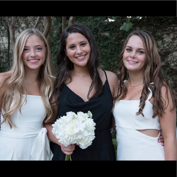 Meet your Posher, Rebecca - Picture 1 of 1